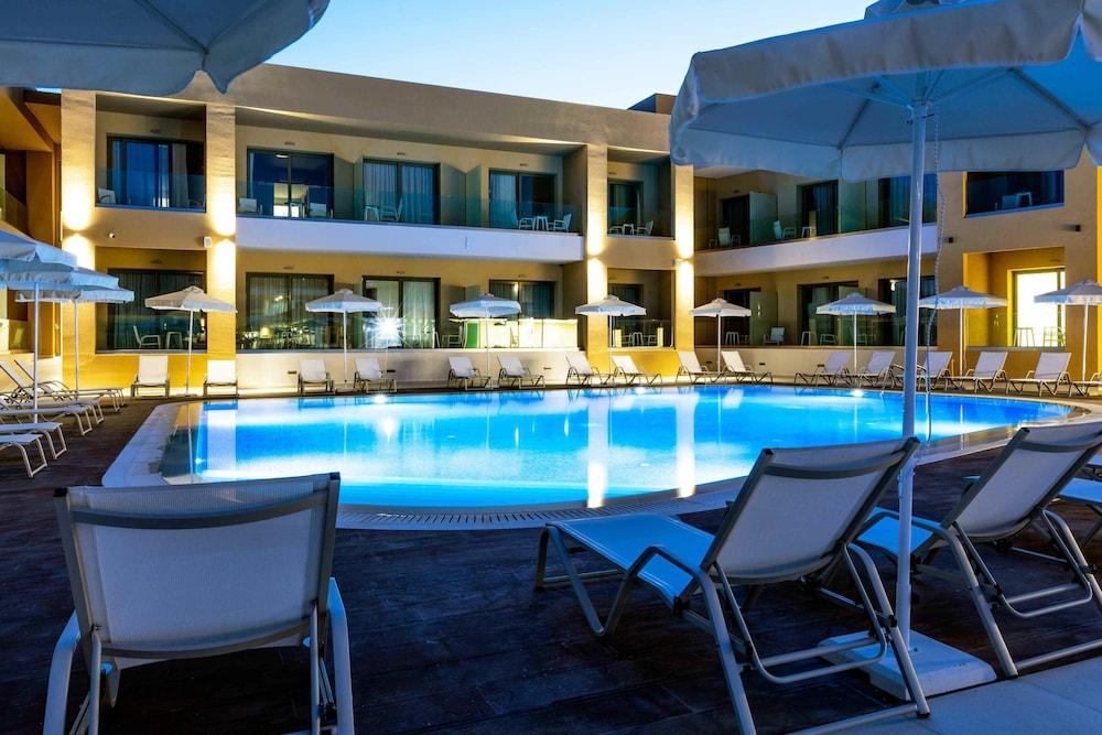 White Olive Elite Laganas Hotel Екстериор снимка