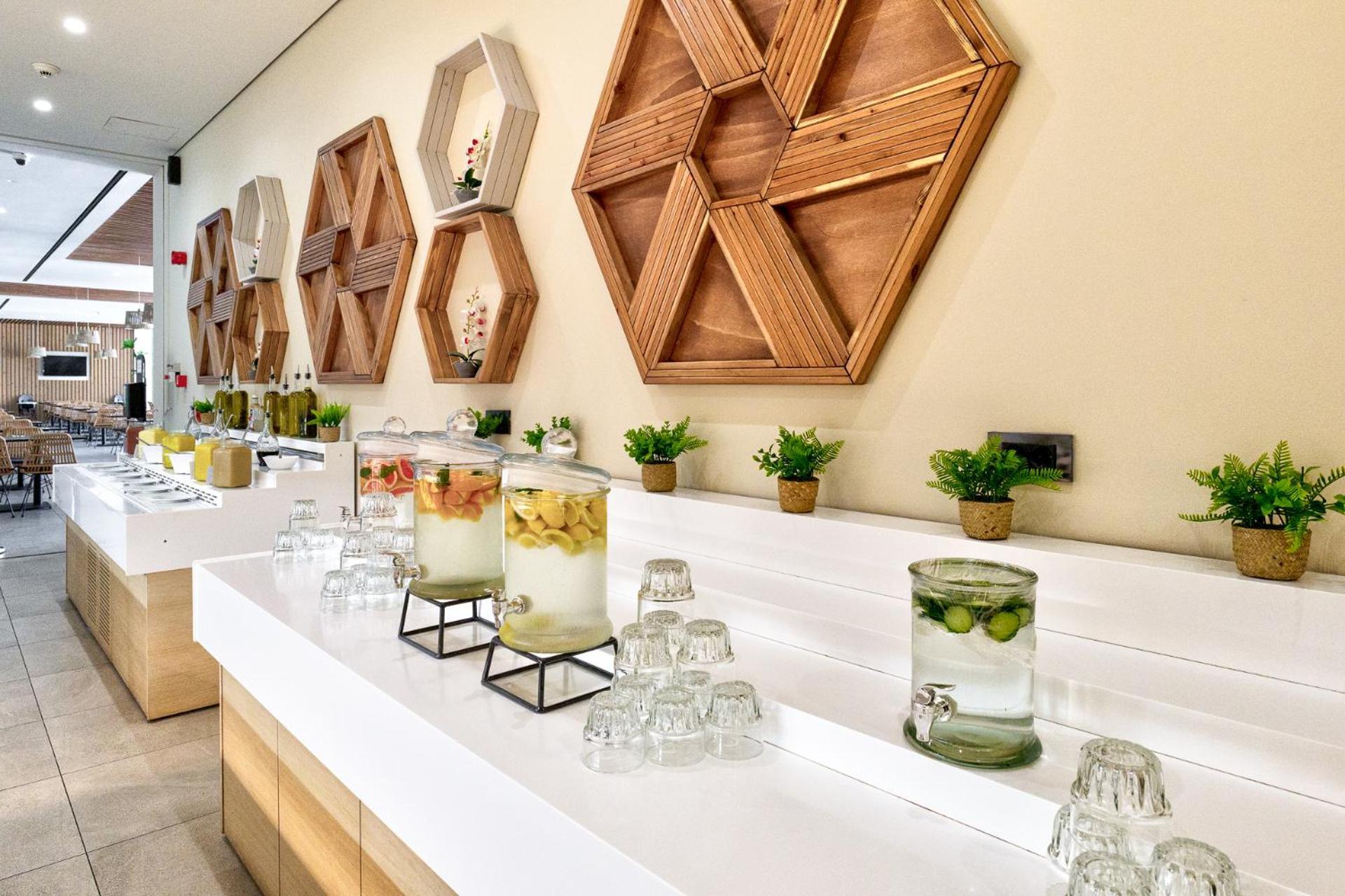 White Olive Elite Laganas Hotel Екстериор снимка